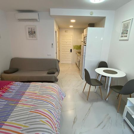 Benalbeach Loft Encatador 贝纳尔马德纳 外观 照片